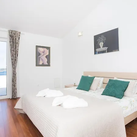 Awesome In With Wifi *