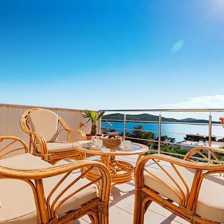 In With House Sea View * Zaboric
