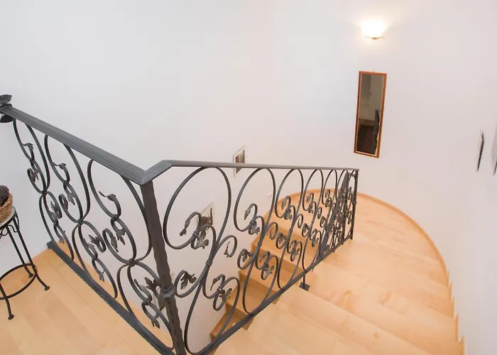 Awesome In With Wifi בית נופש