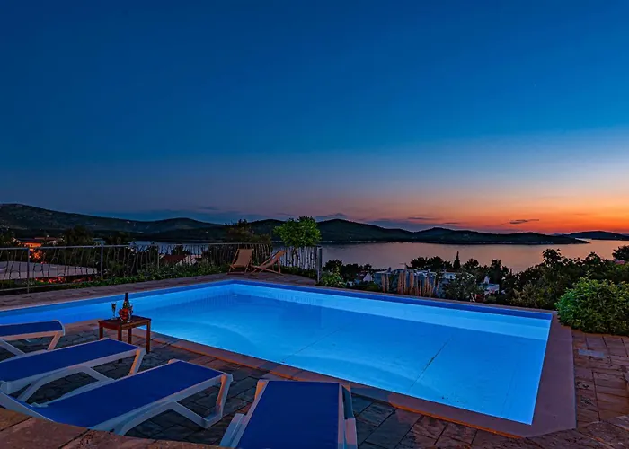 Awesome In With Wifi Holiday home