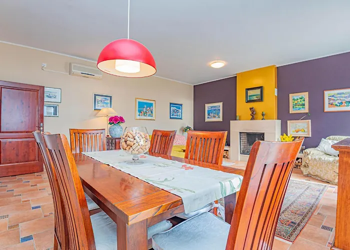 Awesome In With Wifi Holiday home